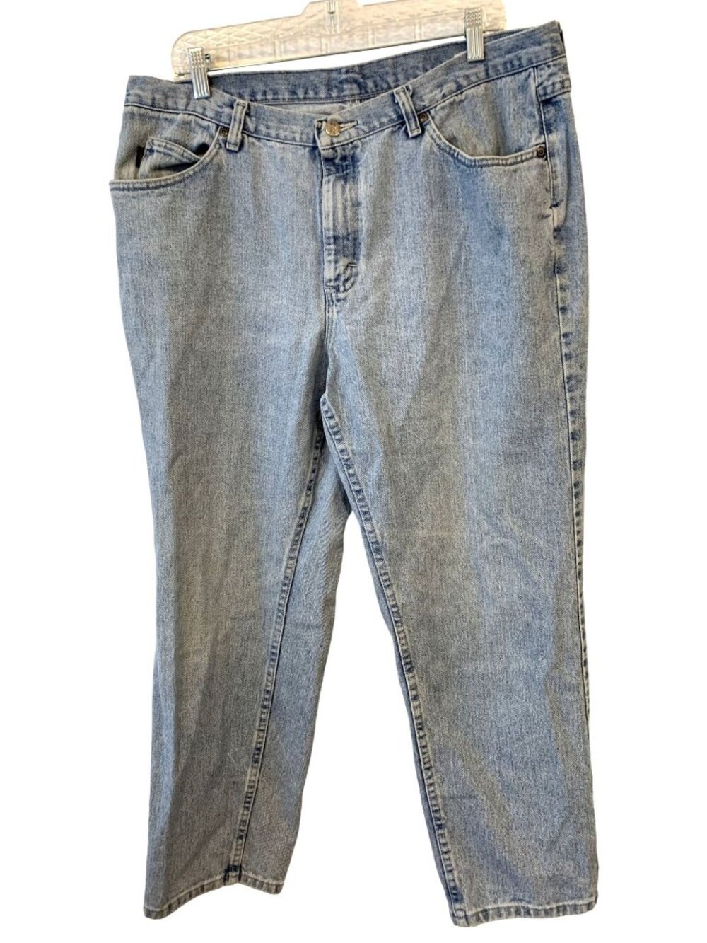 Vintage Chic 20W Petite Light Wash Jeans Straight Leg 90s Classic Normcore